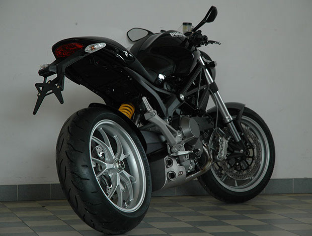 Ducati Monster 1100 Evo thumbnail 3