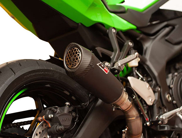 KAWASAKI ZX 4 RR SLIP-ON GUNSHOT DARK MATTER thumbnail 3